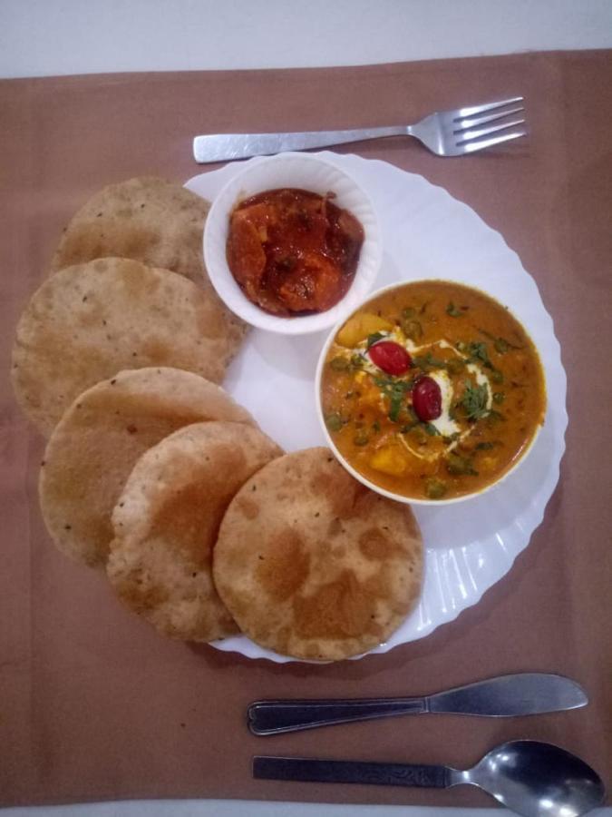 Hotel Lumbini International Bodh Gaya Luaran gambar